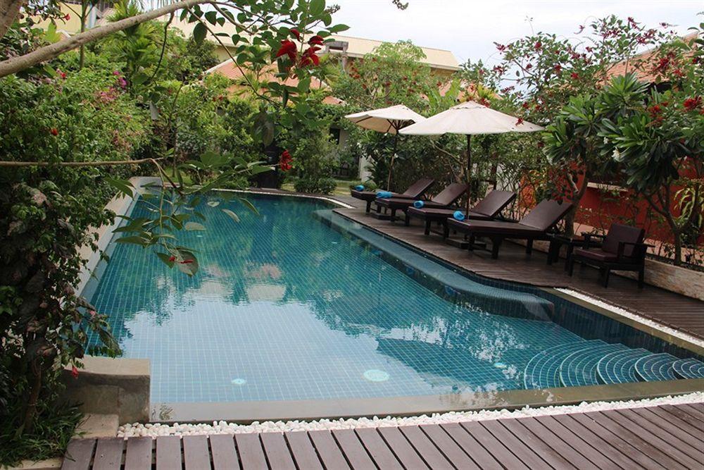 Villa Amalia Siem Reap Exterior photo