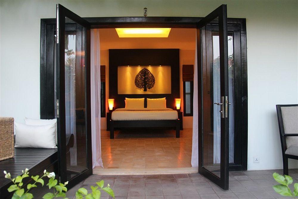 Villa Amalia Siem Reap Exterior photo